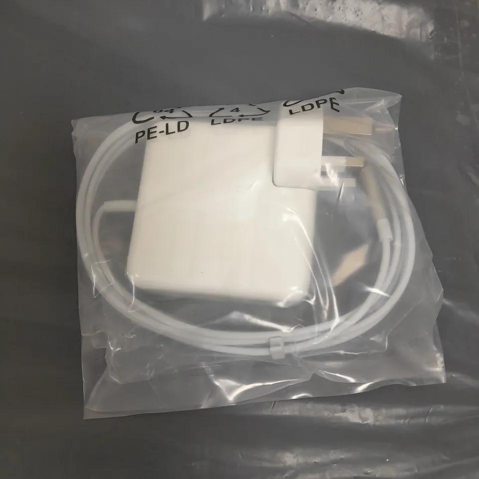 APPROXIMATELY 56 MAGSAFE 60W POWER ADAPTORS 