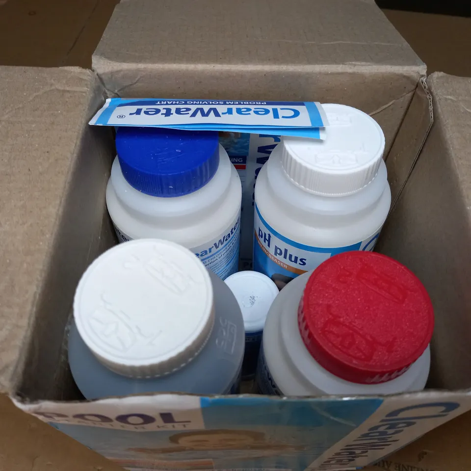 CLEARWATER POOL STARTER KIT TREATMENT & CHEMICALS