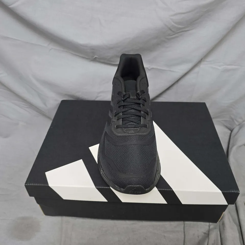 BOXED PAIR OF ADIDAS DURAMO 10 TRAINERS IN BLACK - UK 10.5