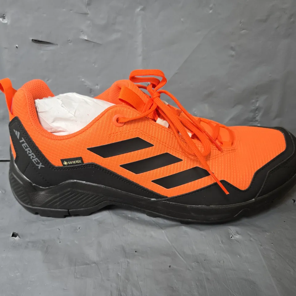 UNBOXED PAIR OF ADIDAS TERREX EASTRAIL GORE-TEX HIKING SHOES IN ORANGE - UK 10