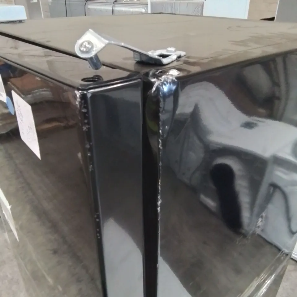 RUSSELL HOBBS FREESTANDING FRIDGE FREEZER BLACK