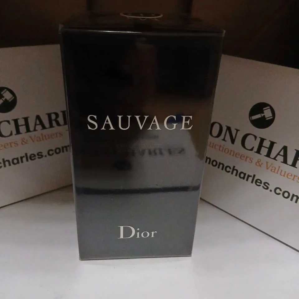 BOXED AND SEALED DIOR SAUVAGE EAU DE TOILETTE SPRAY 100ML 