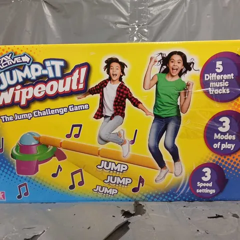 STAY ACTIVE JUMP IT WIPE OUT