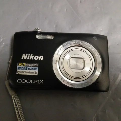 UNBOXED NIKON COOLPIX S2900 CAMERA