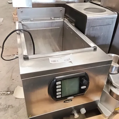STAINLESS STEEL INSTANTA SV38 DIGITAL SOUS VIDE MACHINE.