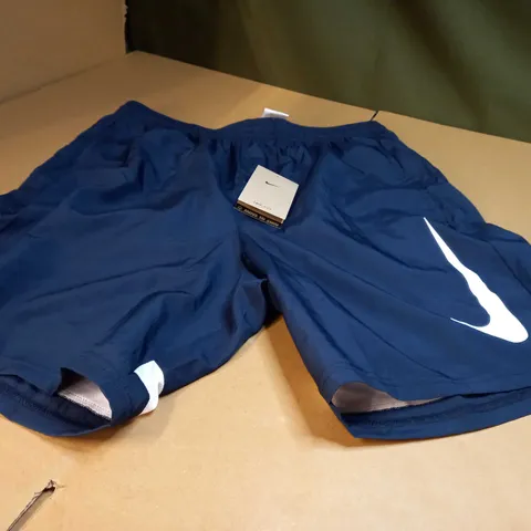 NIKE NAVY/LOGO FITNESS SHORTS - LARGE