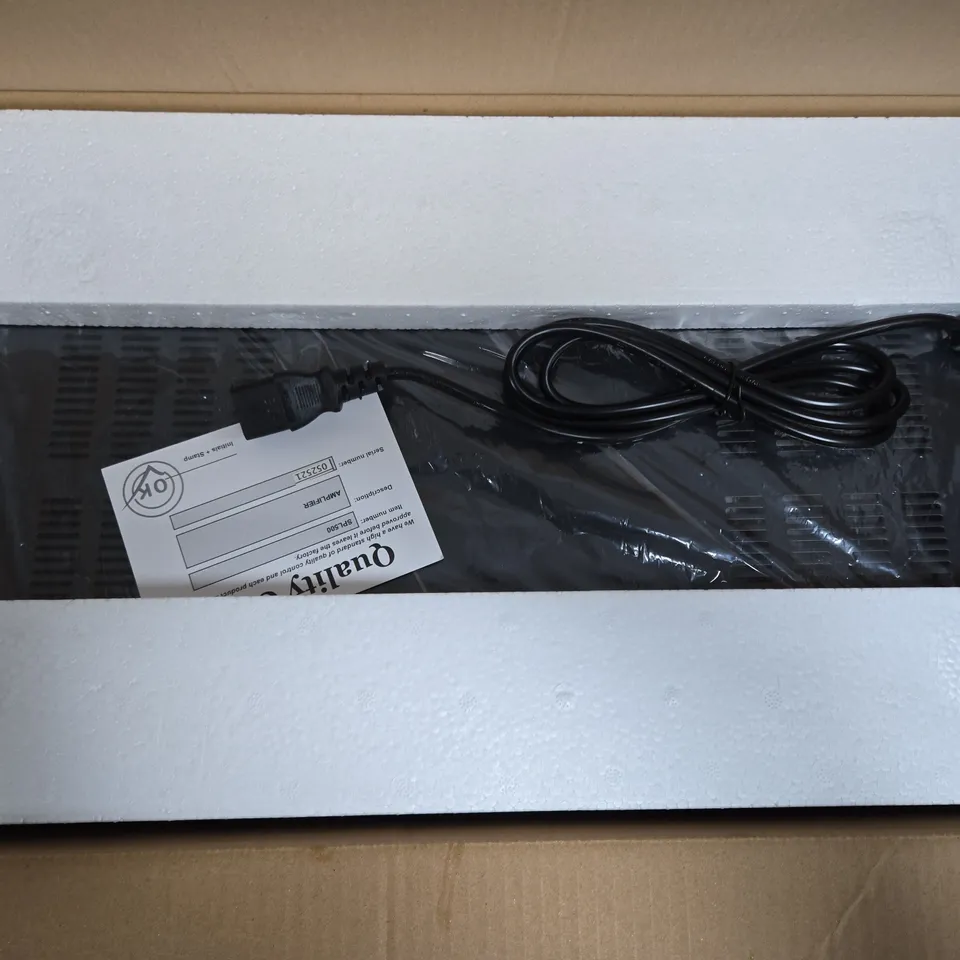 BOXED SPL 500EQ AMPLIFIER BLUE LED