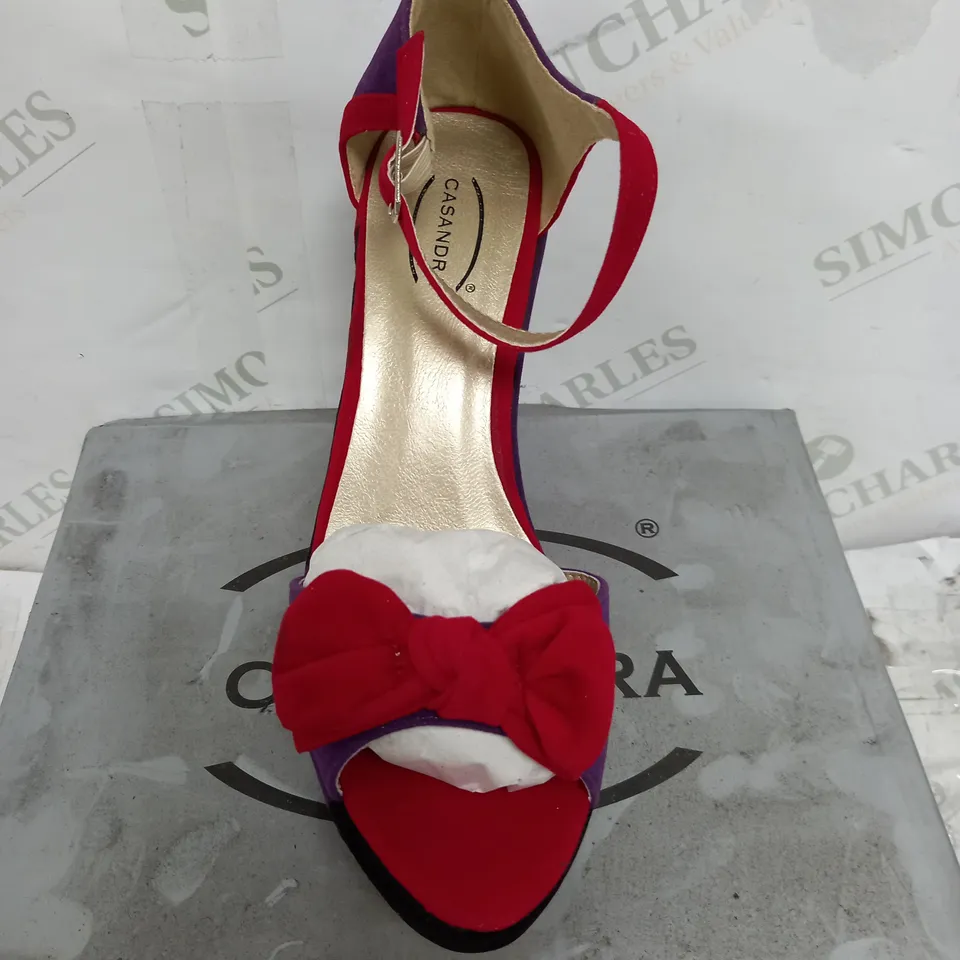 BOXED PAIR OF RED BLACK PURPLE BOWED STILLETTO SIZE 3