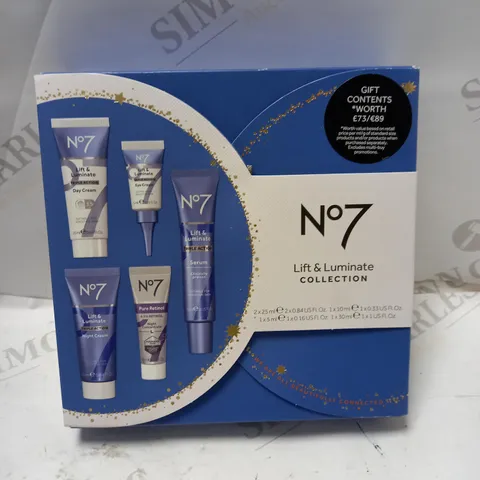 NO7 LIFT & LUMINATE COLLECTION GIFT SET