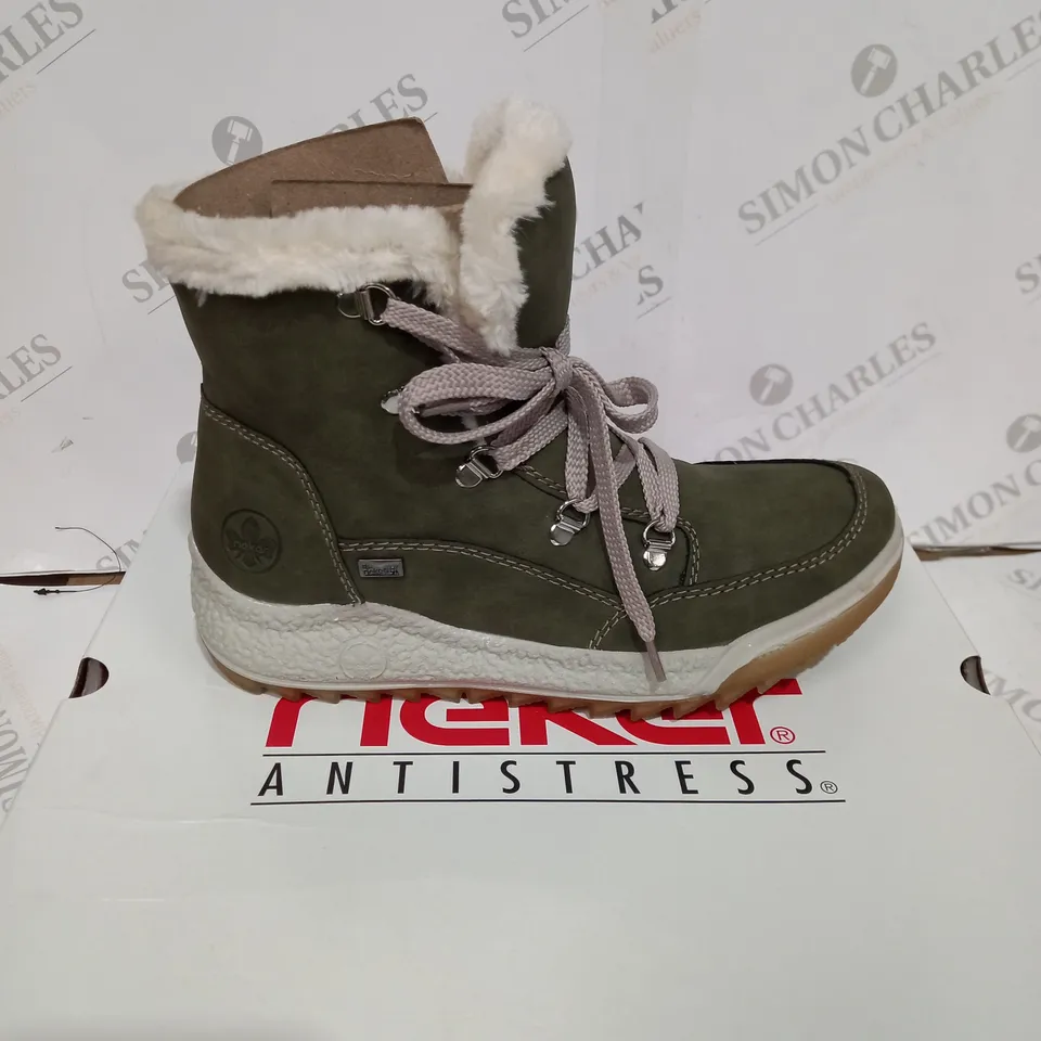 BOXED RIEKER ANTISTRESS KHAKI GREEN & WHITE HIKING BOOT 