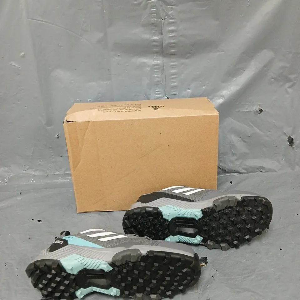 BOXED PAIR OF ADIDAS TERREX EASTRIAL 2 R.RDY WOMENS UK 5 