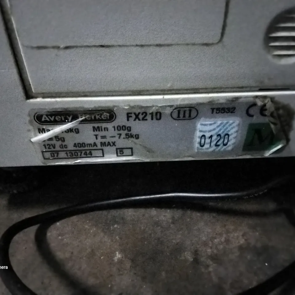 AVERY BERKEL FX210 SCALE