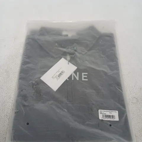 ARNE CAVOUR TEXTURED ZIP POLO SHIRT IN GREY – SIZE L