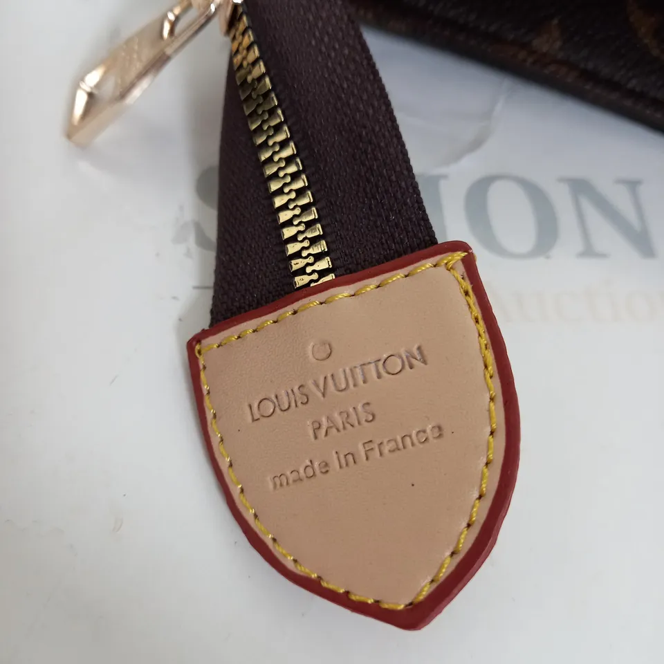 LOUIS VUITTON FAUX LEATHER BAG 