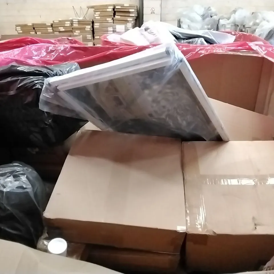 PALLET OF ASSORTED ITEMS TO INCLUDE: SHOE RACK, RUG, 5 IN 1 BALANCE BIKE, PICTURE FRAME, ARTIFICIAL CHRISTMAS TREE ECT