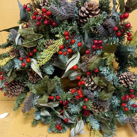 DESIGNER PRE-LIT RED BERRY CHRISTMAS WREATH - 80 CM