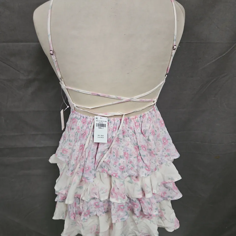 HOLLISTER OPEN BACK RUFFLE MINI DRESS IN PINK FLORAL SIZE XS P