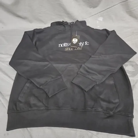 NOTTS COUNTY FC BILLY ORIGINS HOODIE IN BLACK SIZE XL