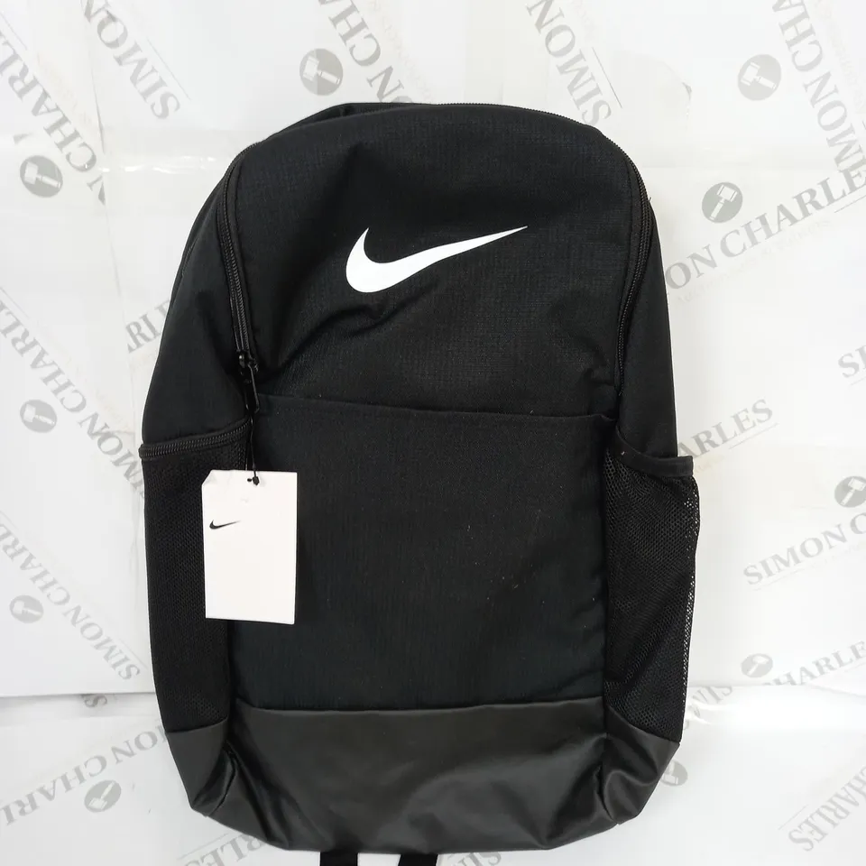 NIKE LOGO 24 LITER BACKPACK
