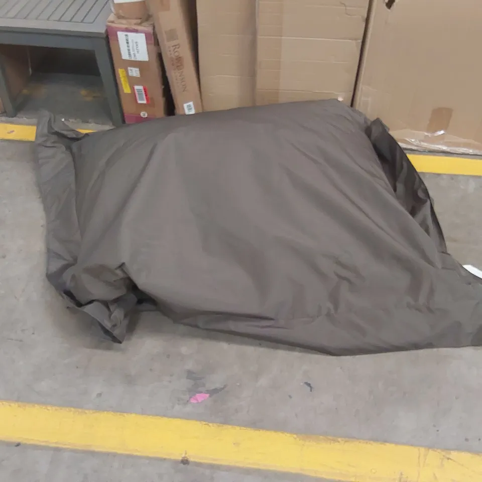 BOXED BEAN POLYESTER OUTDOOR FRIENDLY REFILLABLE BEAN BAG CHAIR & LOUNGER (1 BOX)