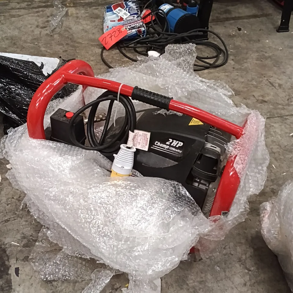 CLARKE CHAMP 7.6CFM 2.4 LITRE 2HP AIR COMPRESSOR (110V)