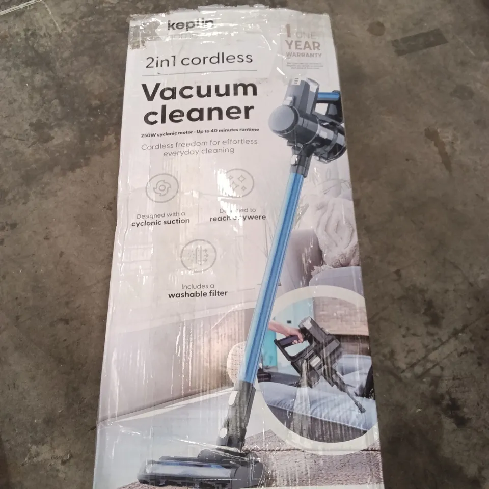 BOXED 2 IN 1 VACUUM CLEANER 