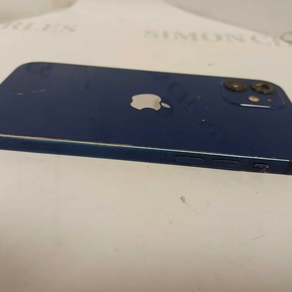APPLE IPHONE - BLUE MODEL UNKNOWN