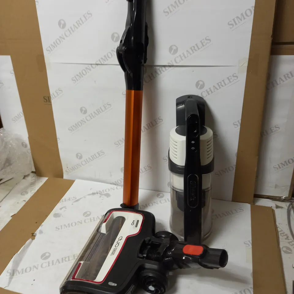SHARK CORDLESS STICK VACUUM CLEANER