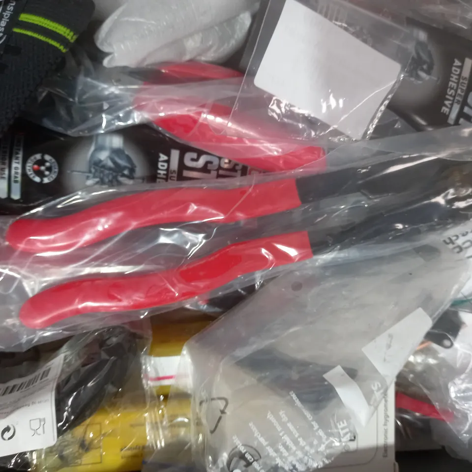 APPROXIMATELY 20 ASSORTED HOUSEHOLD ITEMS TO INCLUDE SUPER ADHESIVE, FISHING LURE LINE, ETC