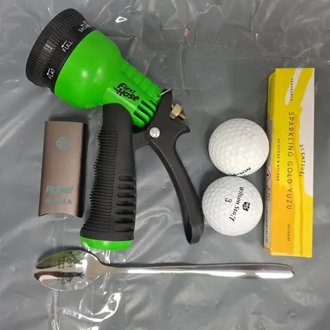APPROXIMATELY 20 ASSORTED HOUSEHOLD ITEMS TO INCLUDE GARDEN HOSE SPRAY GUN, GOLF BALLS, INCENSE, ETC