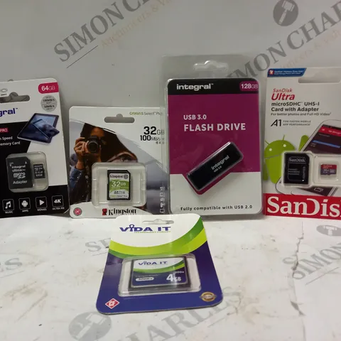 BOX OF APPROXIMATELY 20 ASSORTED ITEMS TO INCLUDE - SANDISK ULTRA MICRO SDHC - INTEGRAL USB 3.0 FLASH DRIVE - VIDA IT COMPACT FLASH ECT