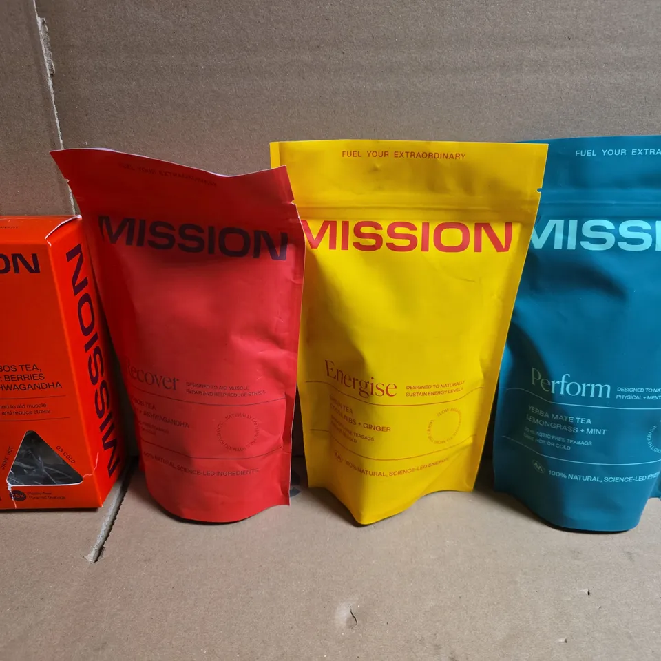 APPROXIMATELY 5 ASSORTED FOOD ITEMS TO INCLUDE - ANIMAL CRACKERS, TEAS AND HOT CHOCOLATE 