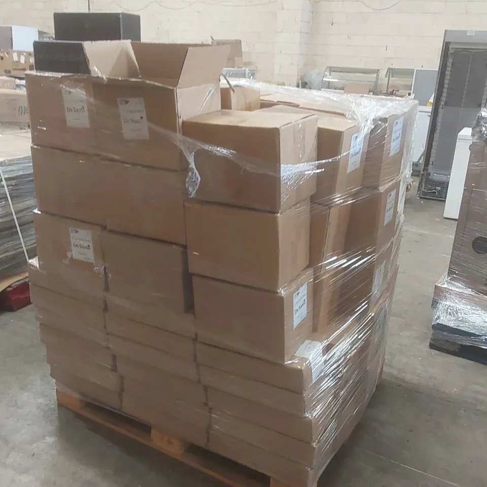 PALLET CONTAINING A LARGE QUANTITY OF ASSORTED TAP DISPLAY STANDS