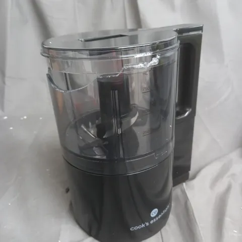 BOXED COOK'S ESSENTIALS FOOD CHOPPER
