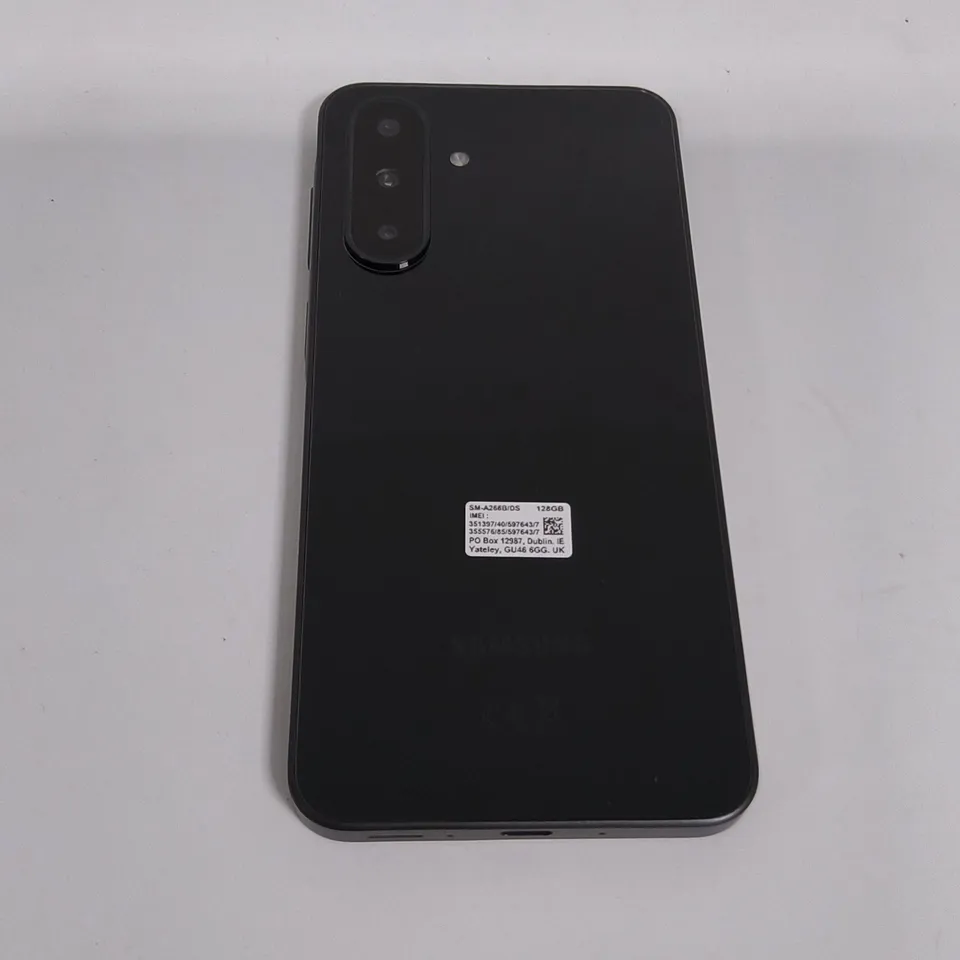 BOXED SAMSUNG GALAXY A26 5G 6/128GB IN BLACK - SM-A266B