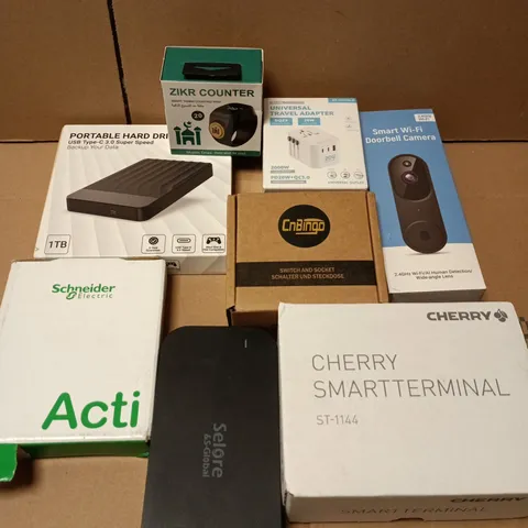 APPROX 12 ASSORTED ITEMS TO INCLUDE DOORBELL CAMERA, HARD DRIVES AND TRAVEL ADAPTER 