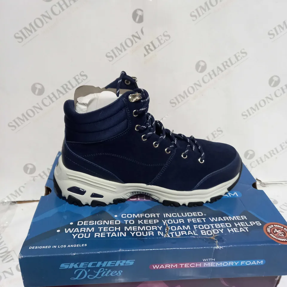 SKECHERS BLUE WALKING BOOTS - SIZE 7