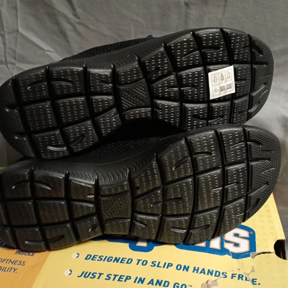 SKECHERS SLIP-INS HANDS FREE SLIP-ONS – BLACK, MEMORY FOAM INSOLE - UK 4