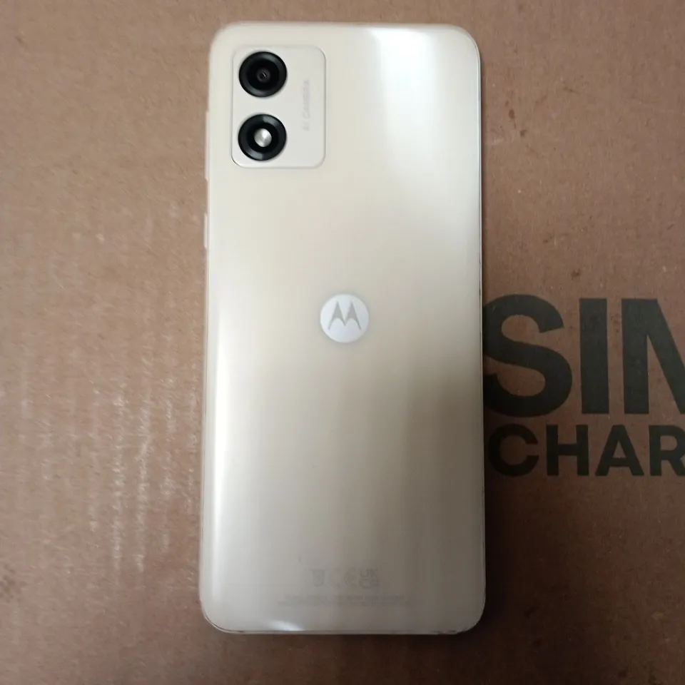MOTOROLA MOTO E13 IN CREAM