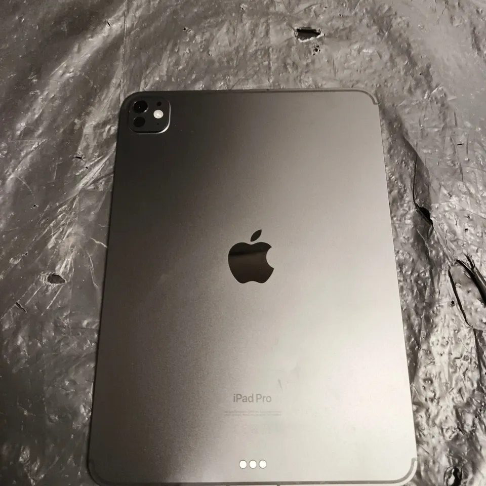 APPLE IPAD PRO II 5TH GENERATION – SPACE GREY TABLET