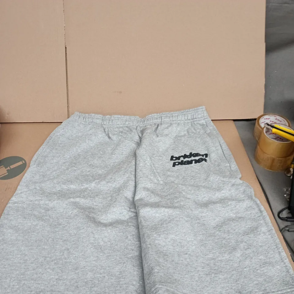 Broken Planet Grey Sweat Shorts – Men's XL, Elastic Waist, Fleece-Lined