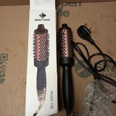 BOXED WAVY CHIC MODEL 108 HAIR CURLING BRUSH