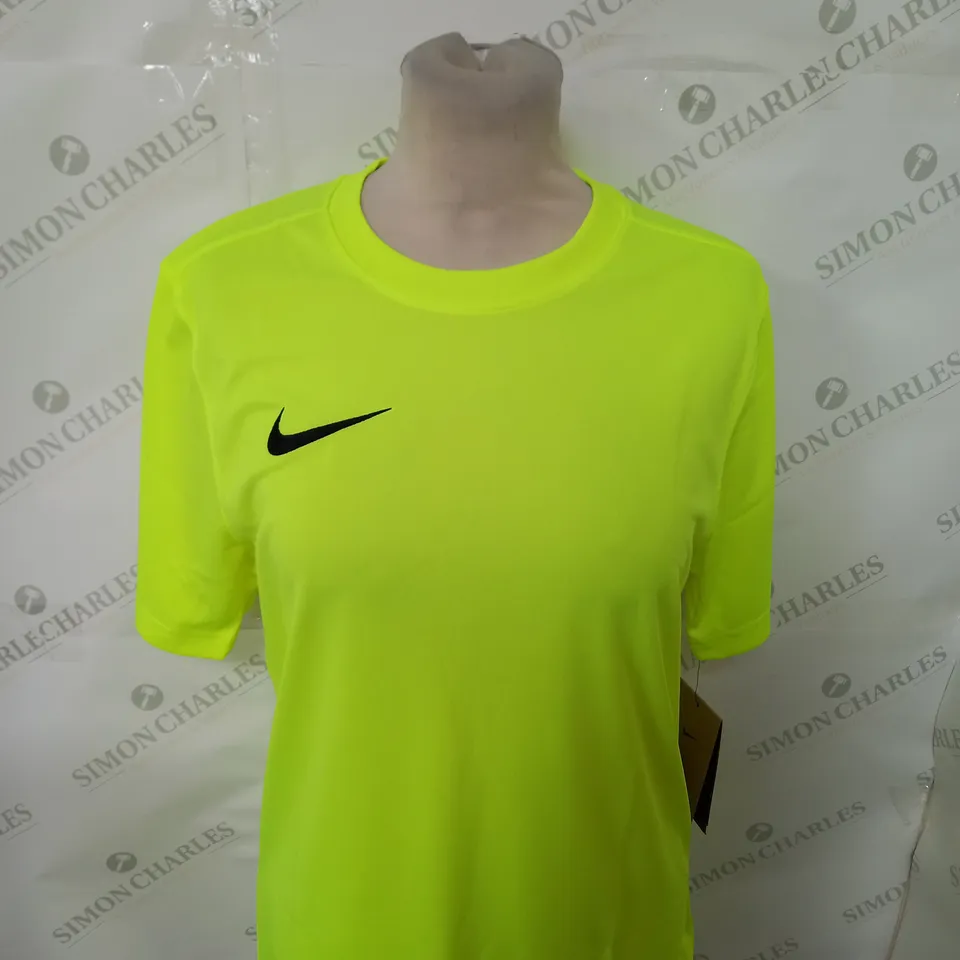 NIKE LOGO DRI-FIT SHIRT SIZE S