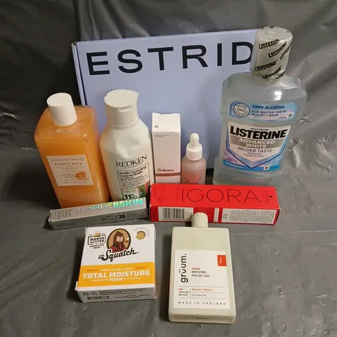 APPROXIMATELY 20 ASSORTED HEALTH & BEAUTY PRODUCTS TO INCLUDE REDKEN CONDITIONER, ESTRID RAZOR, DR SQUATCH SOAP BAR, ETC 