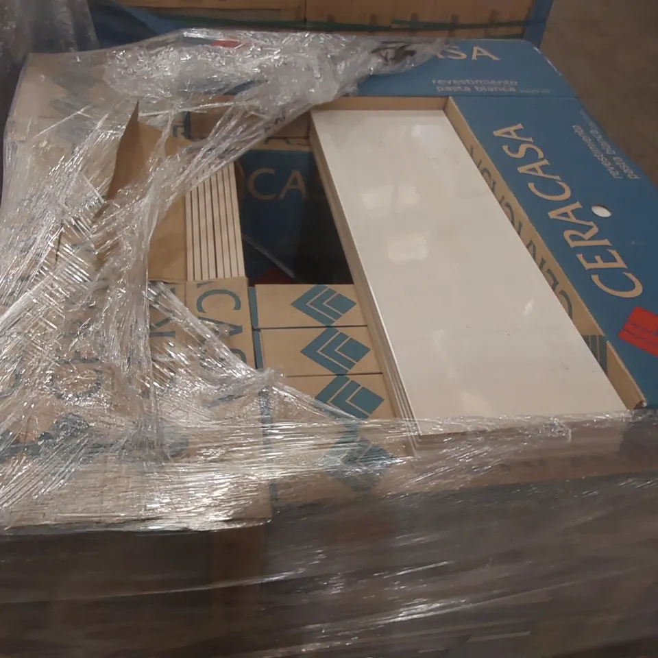 PALLET CONTAINING APPROXIMATELY 29x BOXES OF 8pcs CERACASA 25 x 73CM TILES