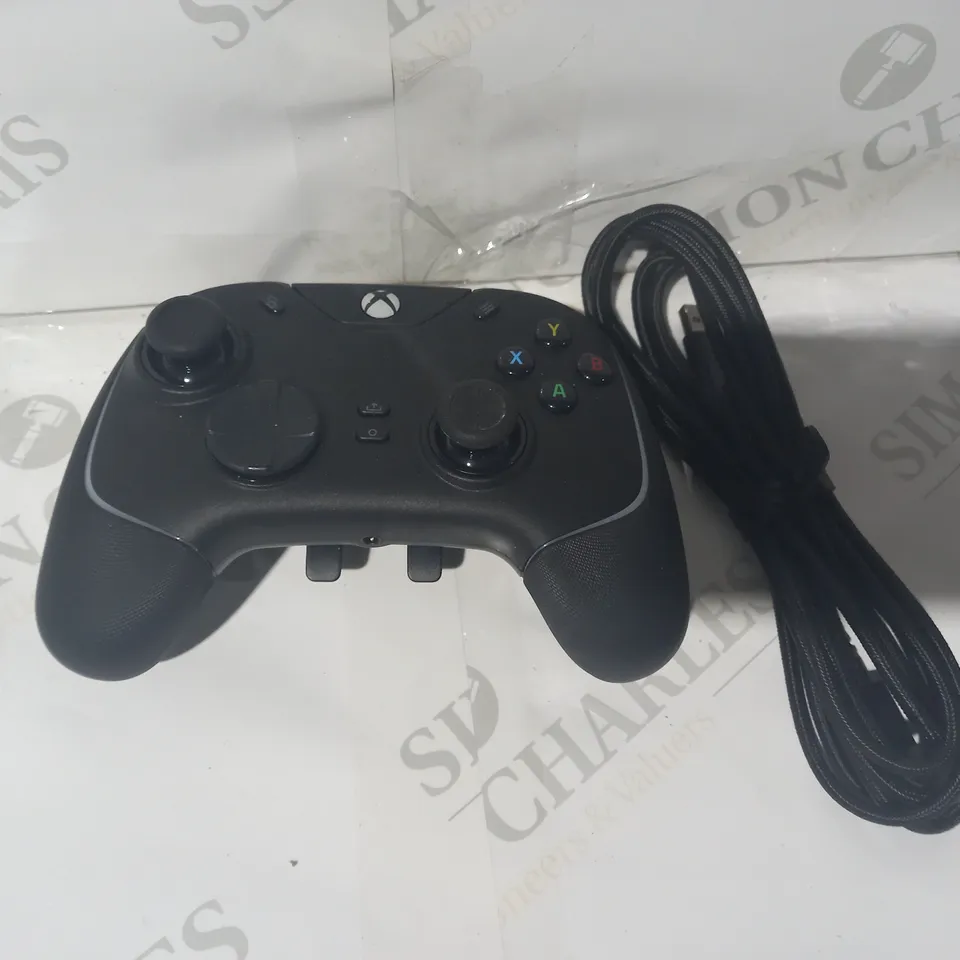 RAZER WOLVERINE CHROMA GAMING CONTROLLER