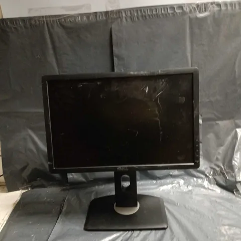 DELL LCD MONITOR WITH STAND