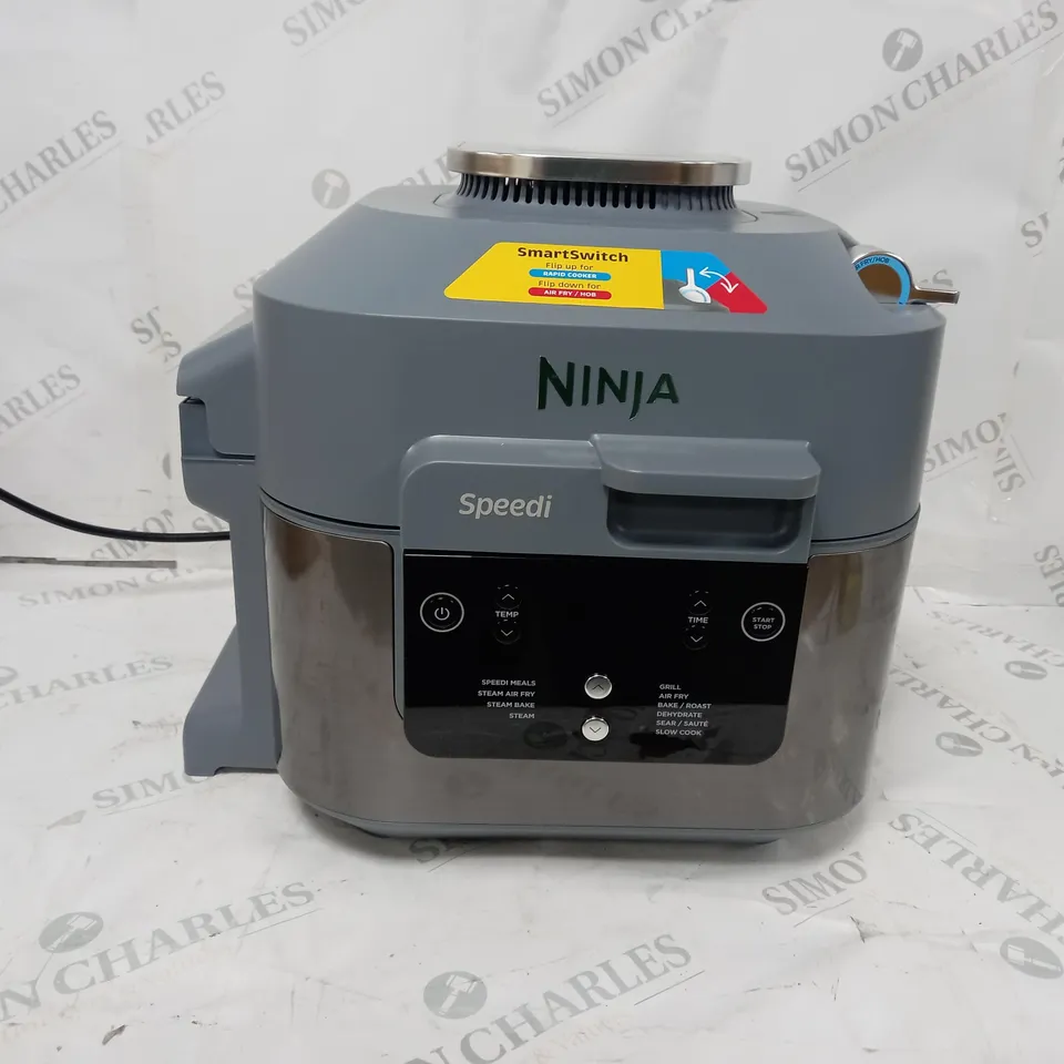 BOXED NINJA SPEEDI 10-IN-1 5.7L RAPID-COOKER & AIR FRYER ON400UK