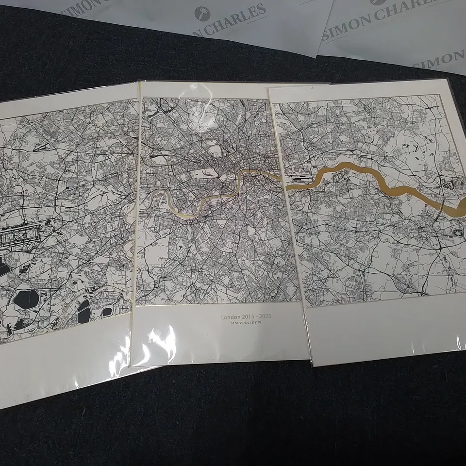 LONDON 2015-2023 BIRDS EYE VIEW WITH GILT BORDER AND RIVER THAMES