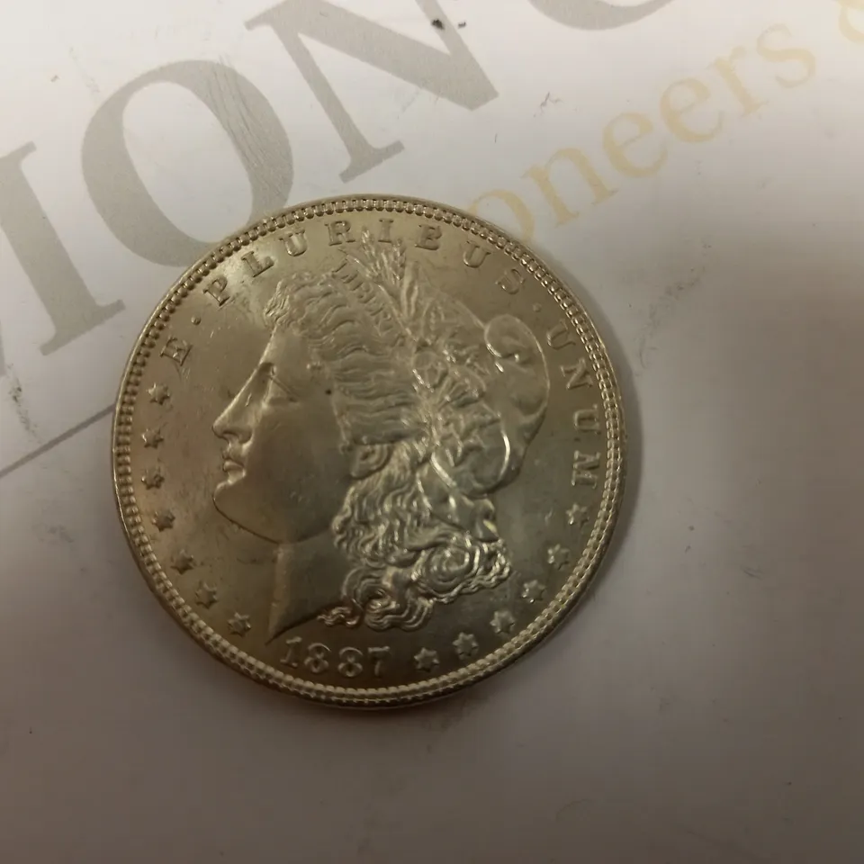 UNITED STATES OF AMERICA ONE DOLLAR COIN - 1887